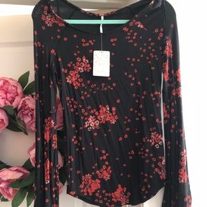 Free People top, new with tags!  Size large.